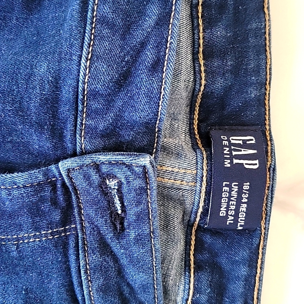Women's Jeans